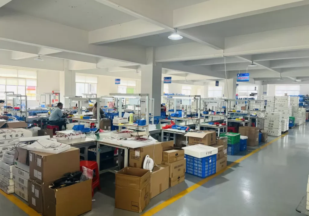 Smart-lock manufacturing workshop in Zhongshan